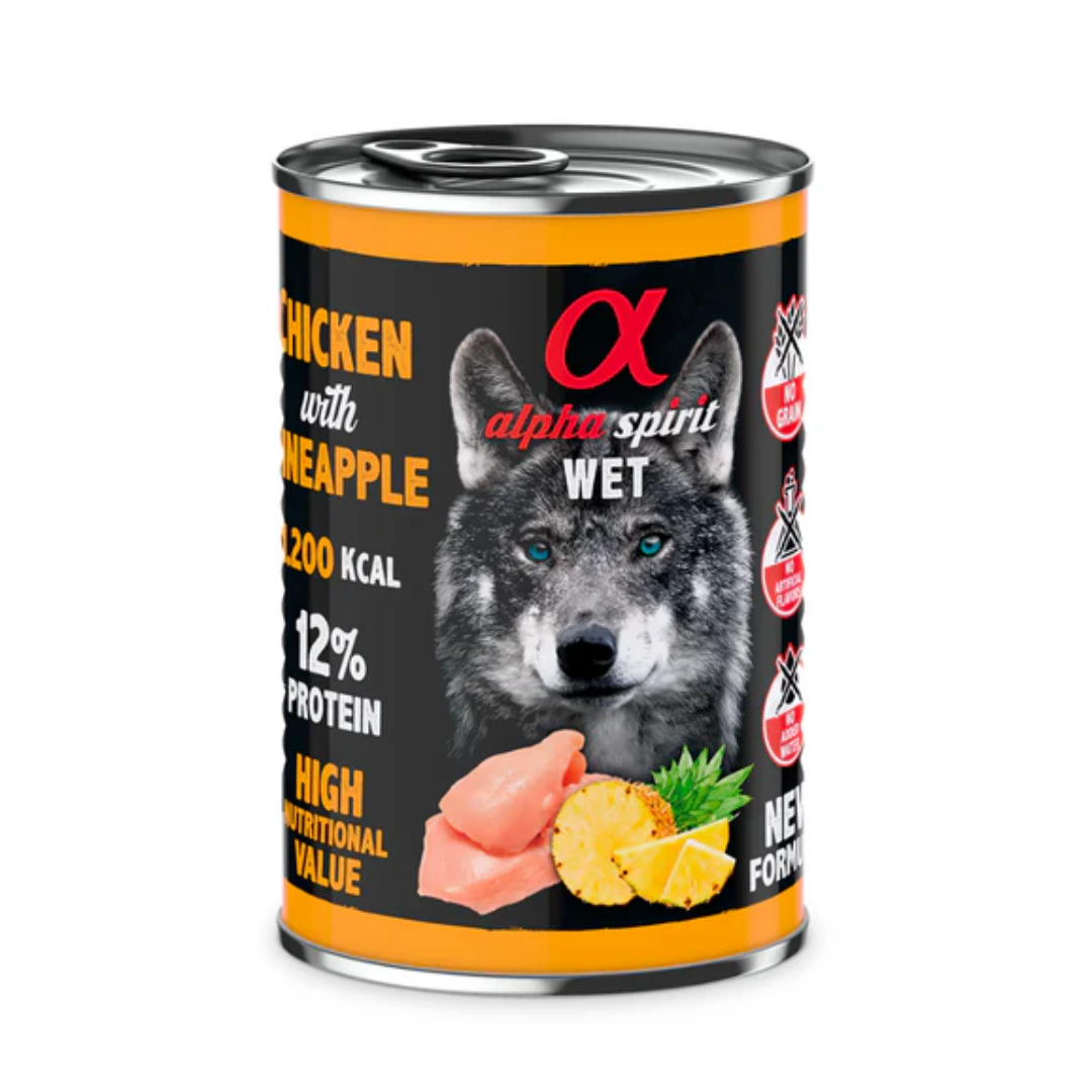 400g tin of Alpha Spirit Chicken with Pineapple wet dog food.