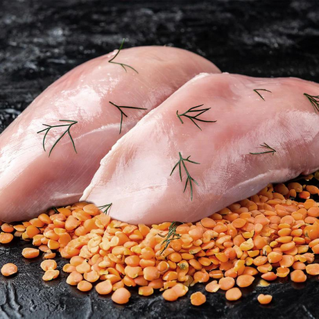 Chicken breasts with legumes