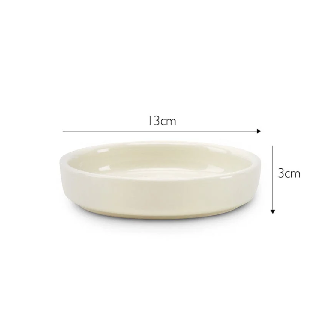 Size of Scruffs Icon pet food saucer: 13cm by 3cm.