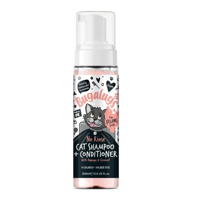 Bottle of Bugalugs No Rinse Cat Shampoo and Conditoner